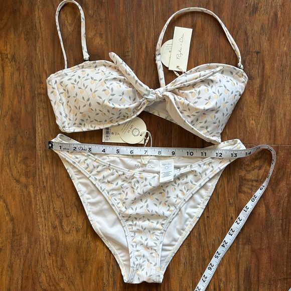 Rylee + Cru white bikini with a lemon print and UPF 50 sun protection size med - Picture 6 of 15